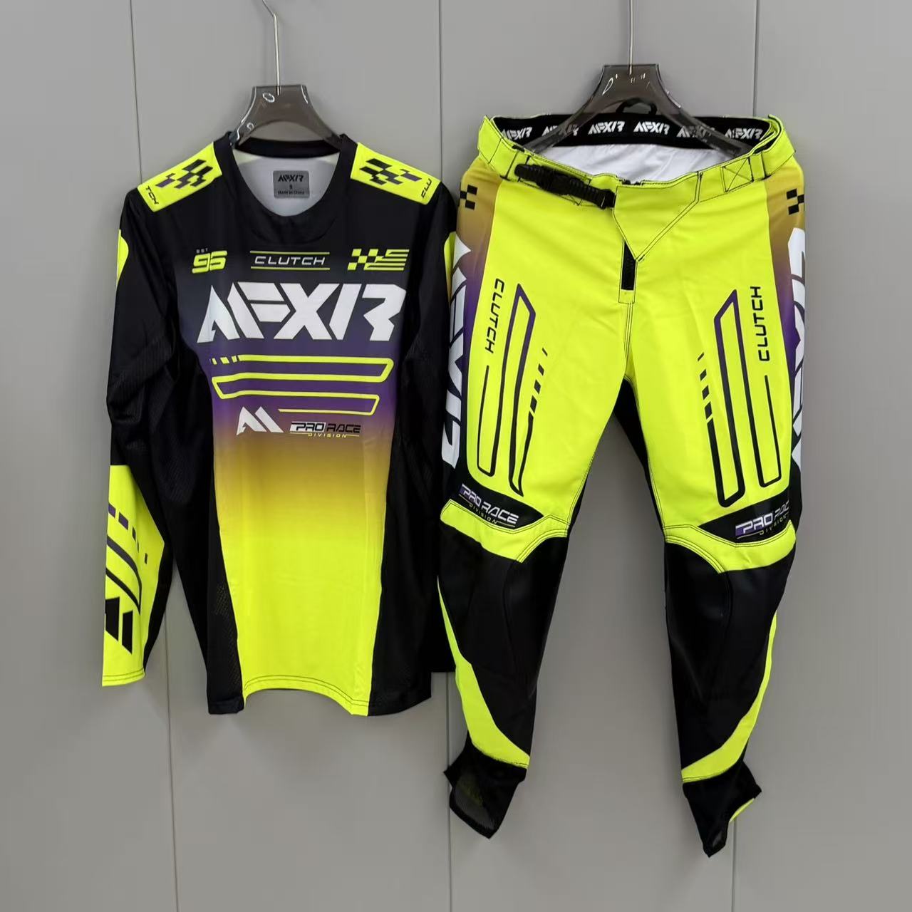 ユニセックスオフロードバイクライディングウェア 速乾性 アウ - Motorcycle Gear Outfit のレビューと価格