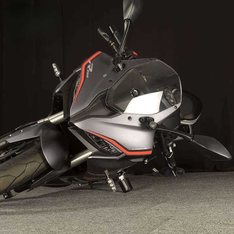 QJMOTOR SRK 250用コンパクト軽量衝突防止アクセ - Motorcycle Gear Essentials のレビューと価格